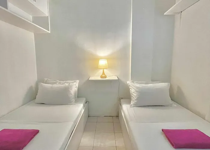 Homestay Nomads Mnl Backpackers - Near Airport